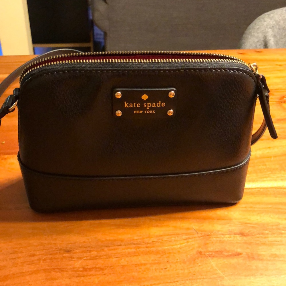 kate spade black crossbody bag with gold hardware